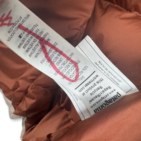 Patagonia Womens Bivy Hooded Puffer Vest Feather Down Jacket Sz M Medium - Picture 6 of 7
